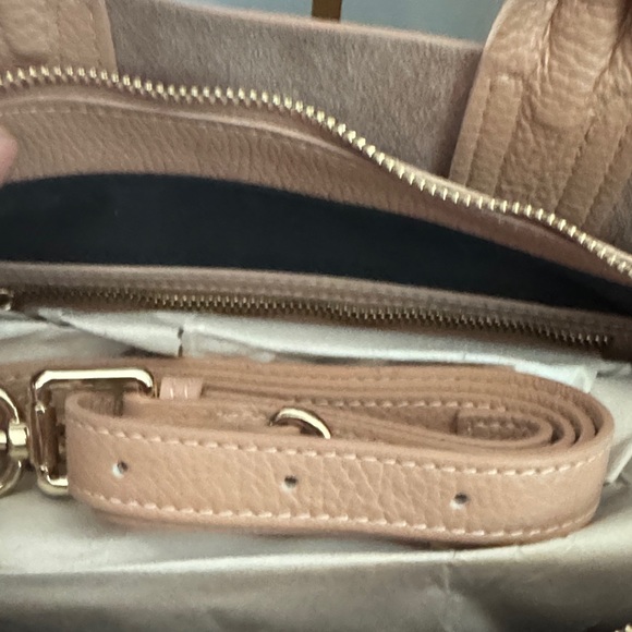 Roberto Cavalli Blush Leather Tote - Picture 7 of 12